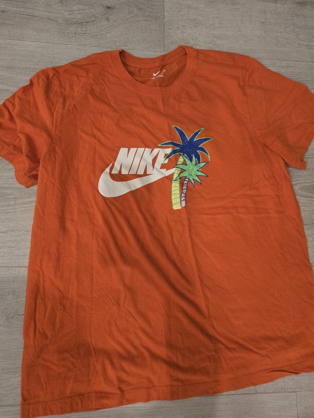 Nike Men’s Orange Palm Logo T-Shirt